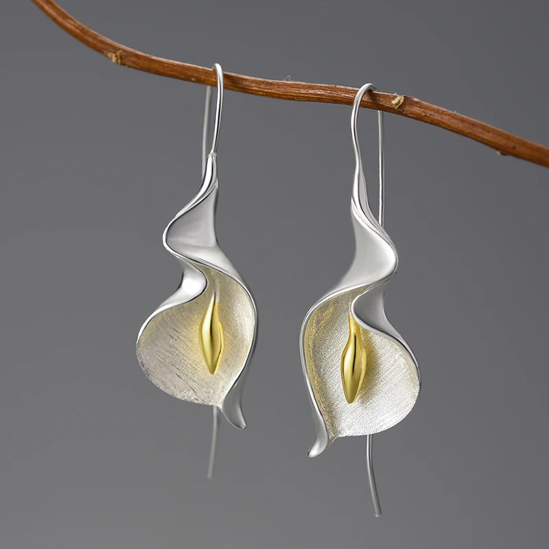 House of Noem — Calla Lily Flower Dangle Earrings
